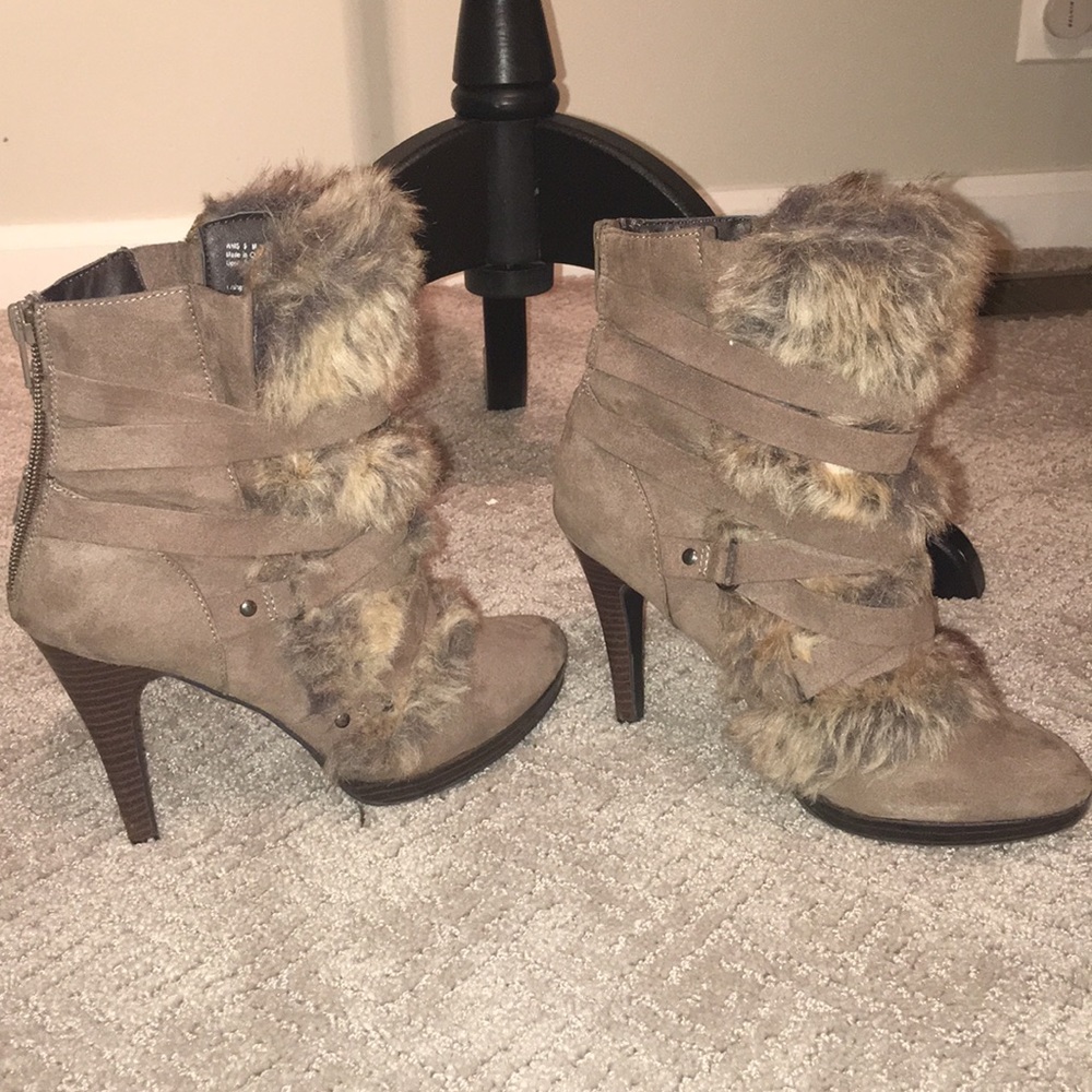 COPY - Faux fur Booties